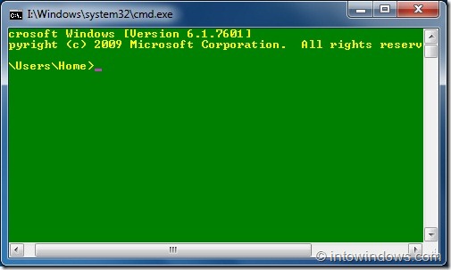 Comment modifier le texte de l'invite de commande et la couleur d'arrière-plan dans Windows 7